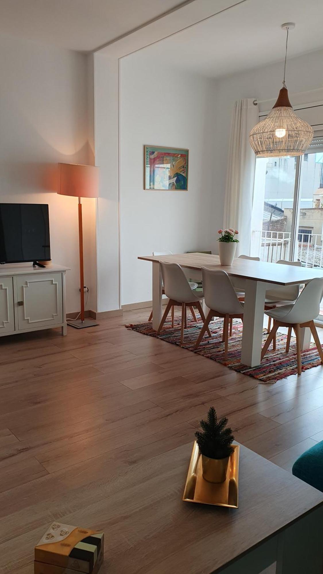 Apartamento Nuevo En Terrassa Centro Kültér fotó